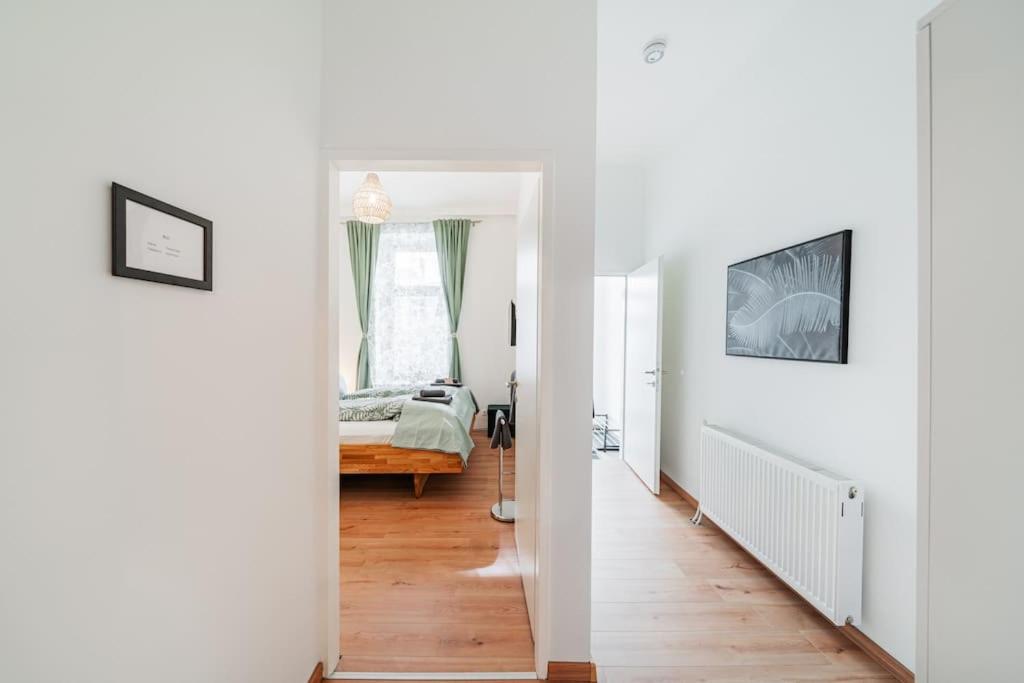 3 Bedrooms - 75Sqm - 15 Min. City Center Wina Bagian luar foto